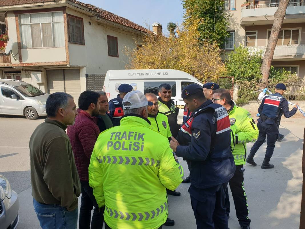 Uzman çavuş ,tartıştığı kişiyi beylik tabancasıyla vurarak öldürdü 8